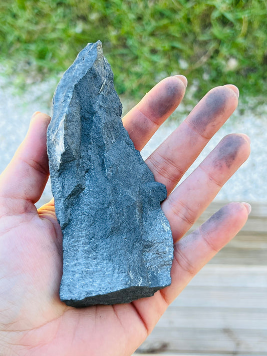 Raw Black Shungite XL