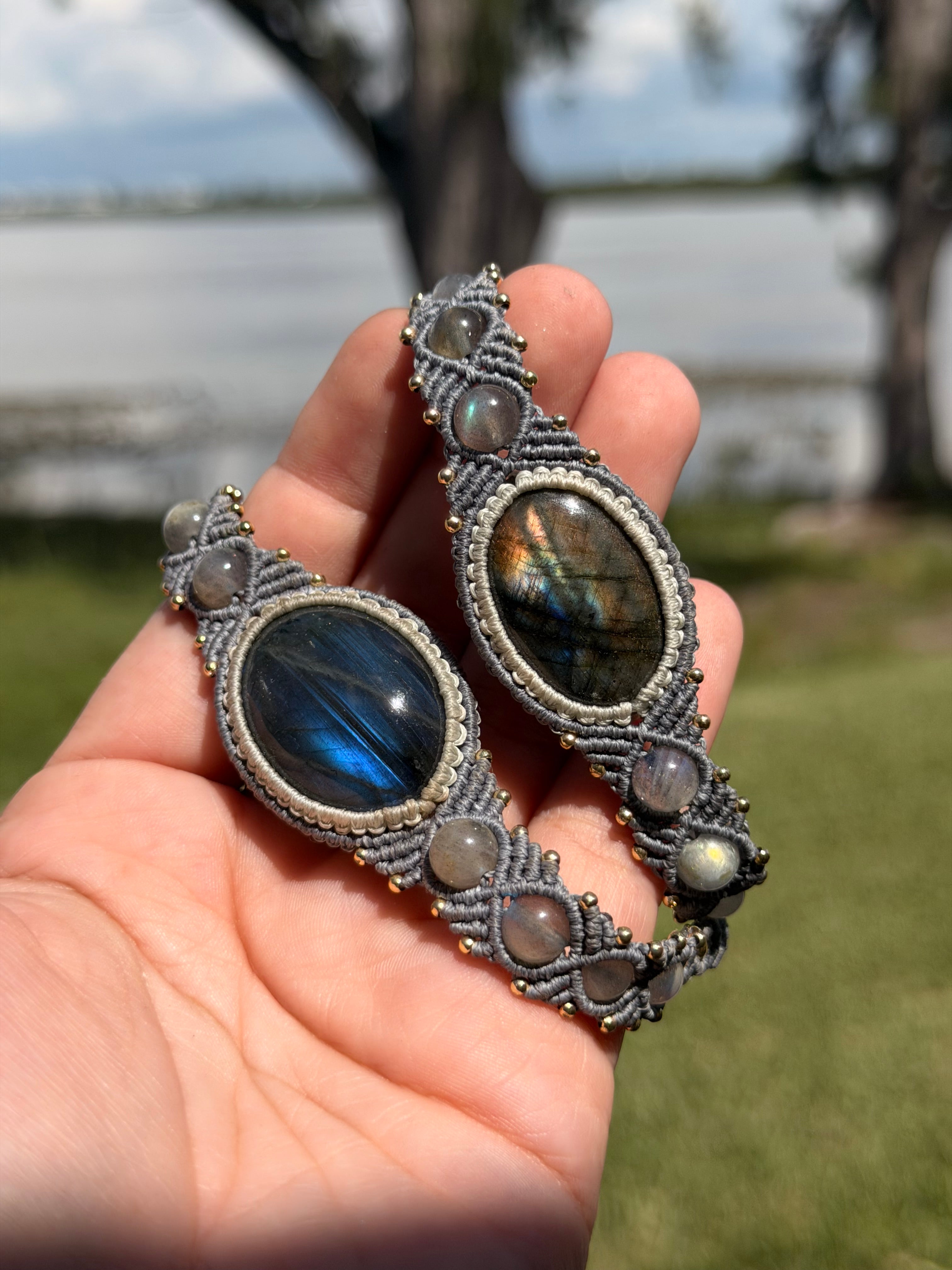 🌅 Sunset Labradorite Macramé Bracelet