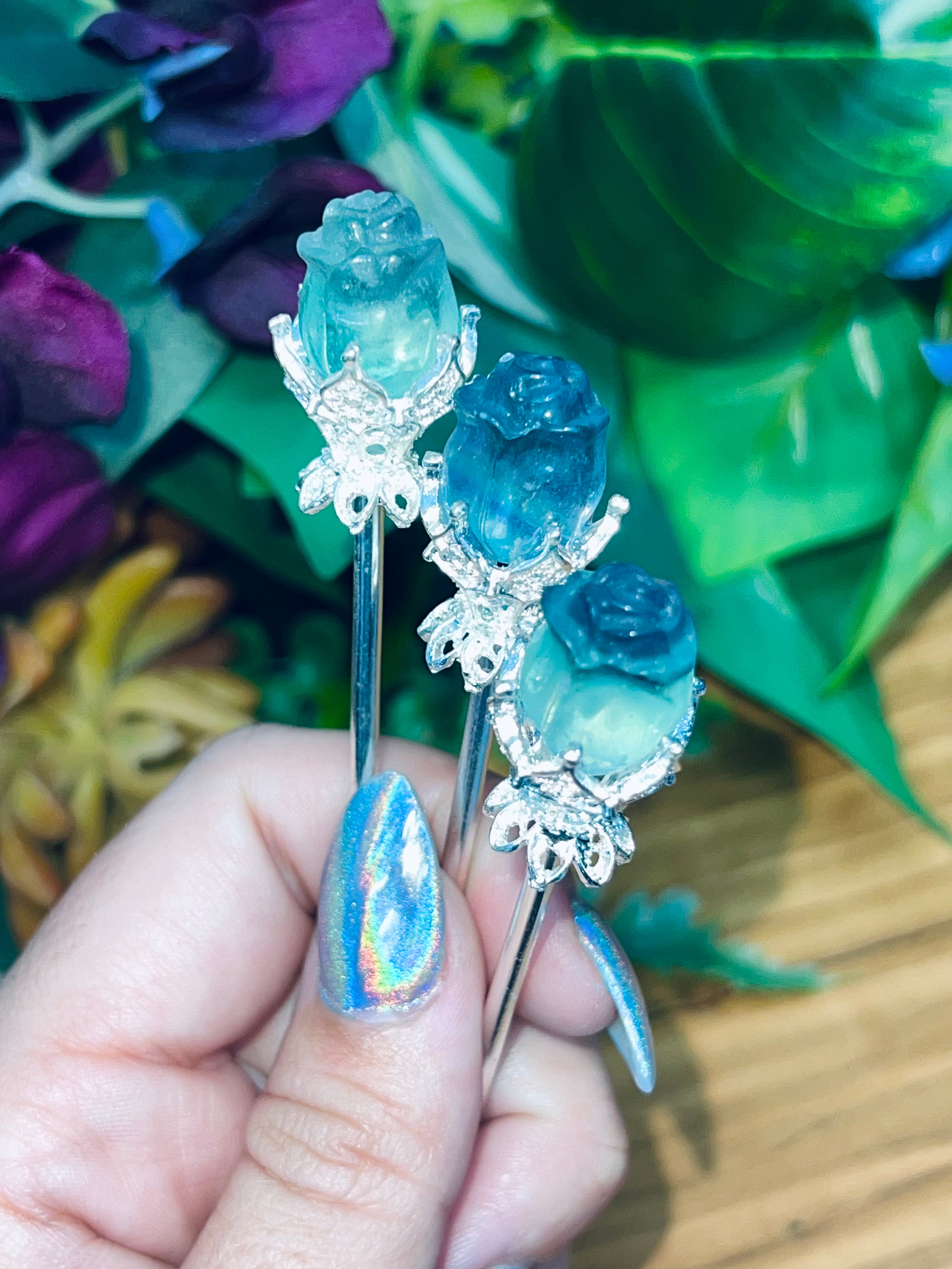 Blue fluorite roses