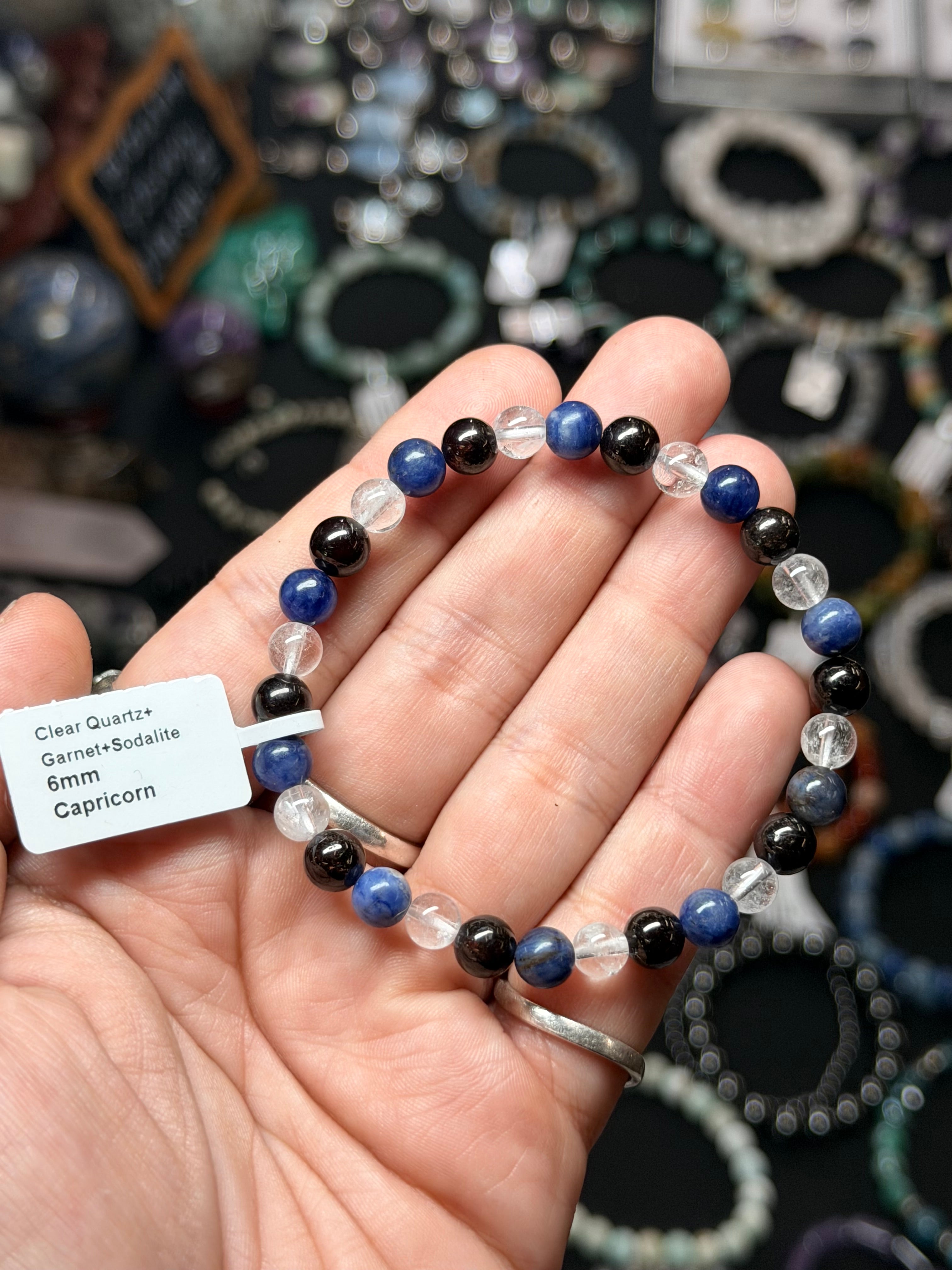 ♑ Capricorn Zodiac Crystal Bracelet