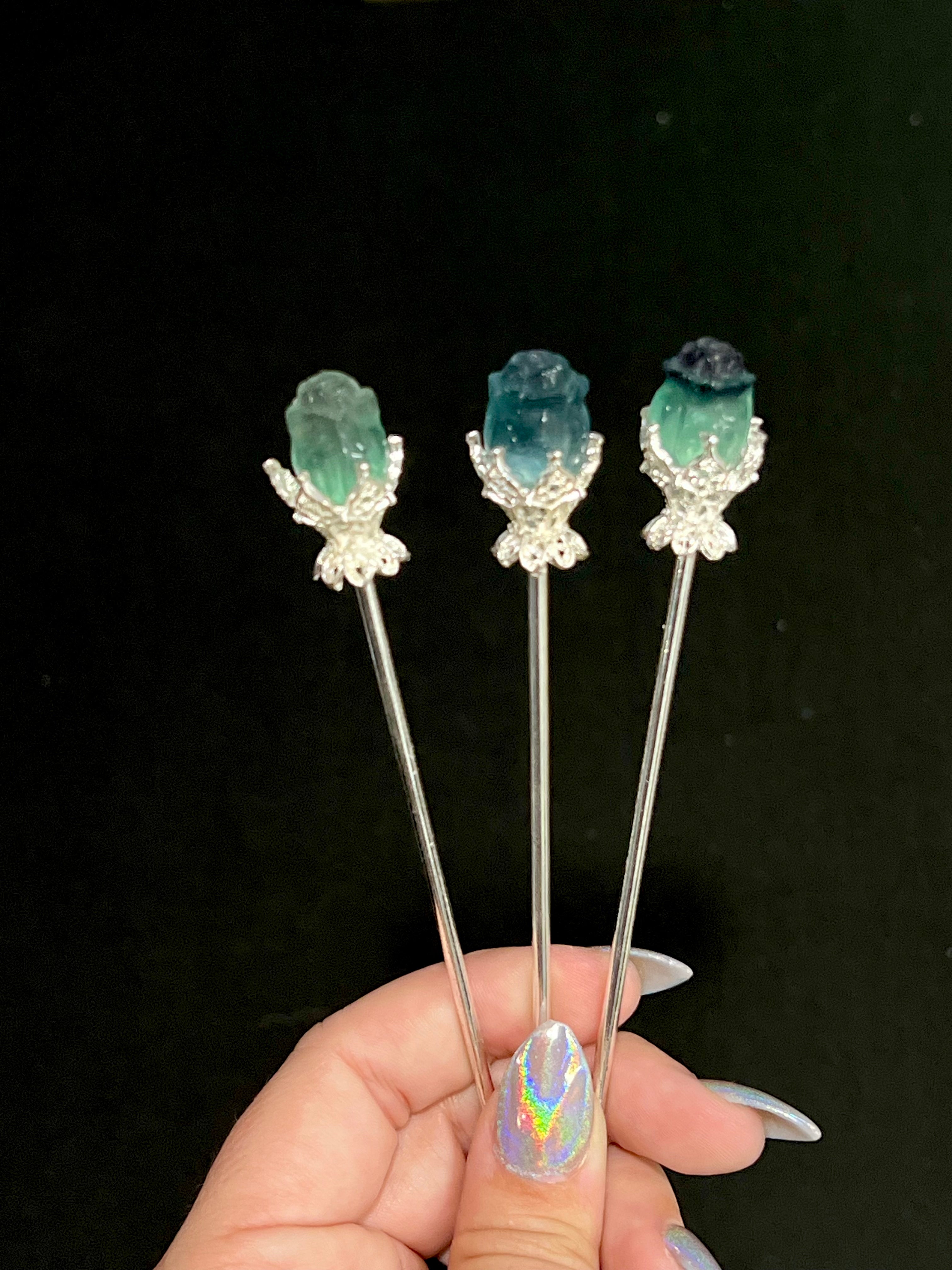 Blue fluorite roses