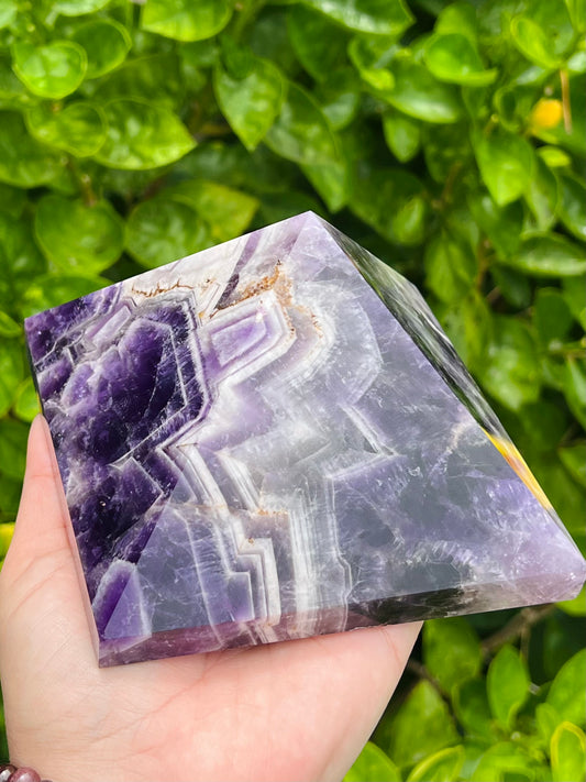 Dream Amethyst Pyramid Carving