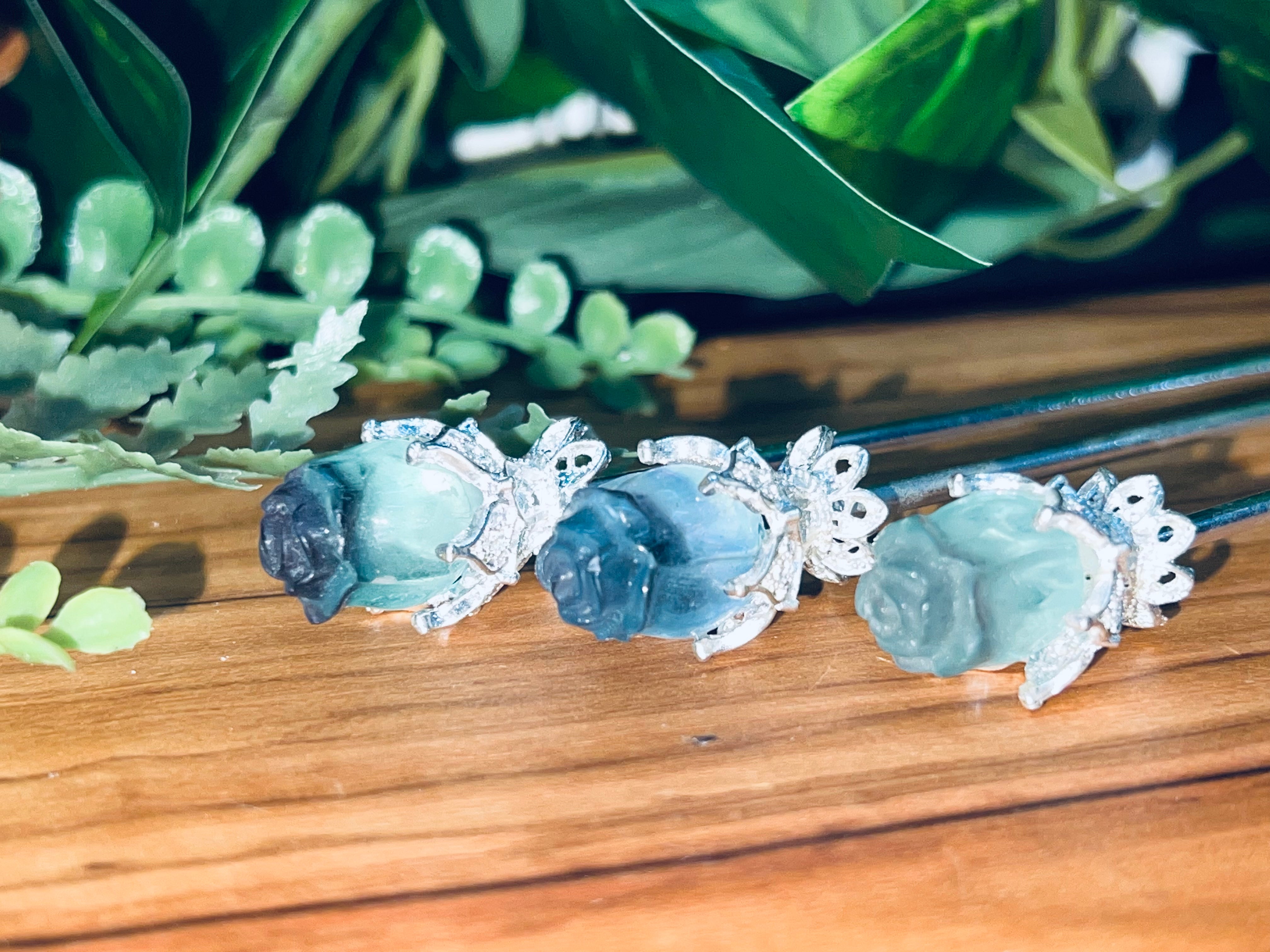 Blue fluorite roses