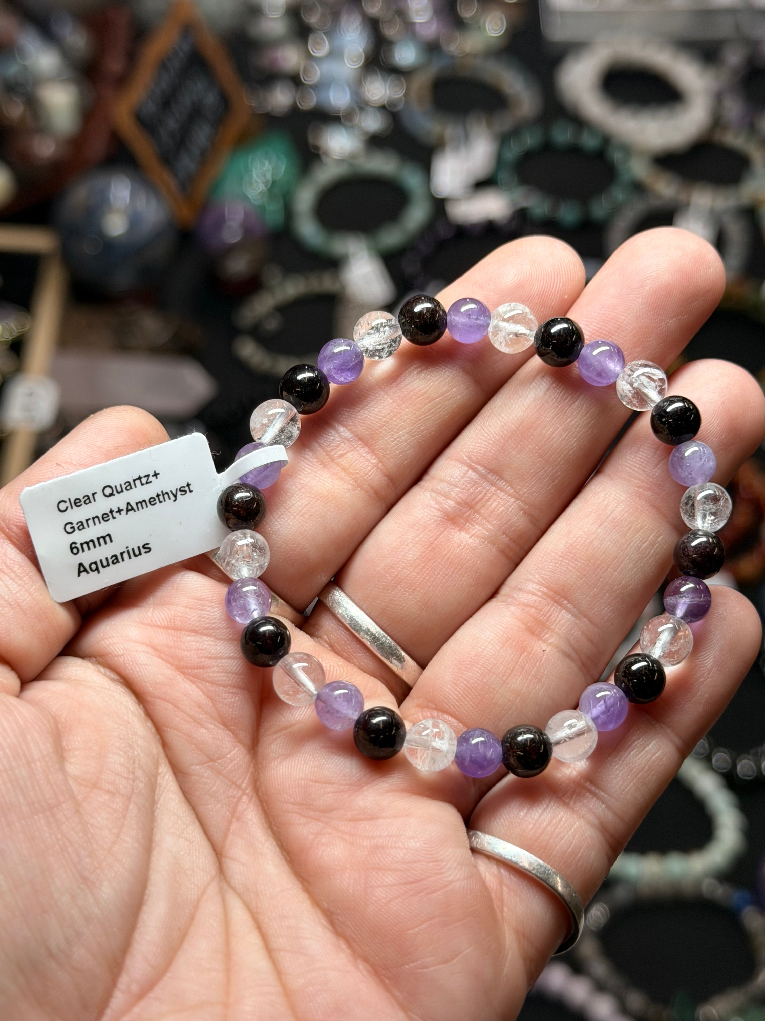 ♒ Aquarius Zodiac Crystal Bracelet