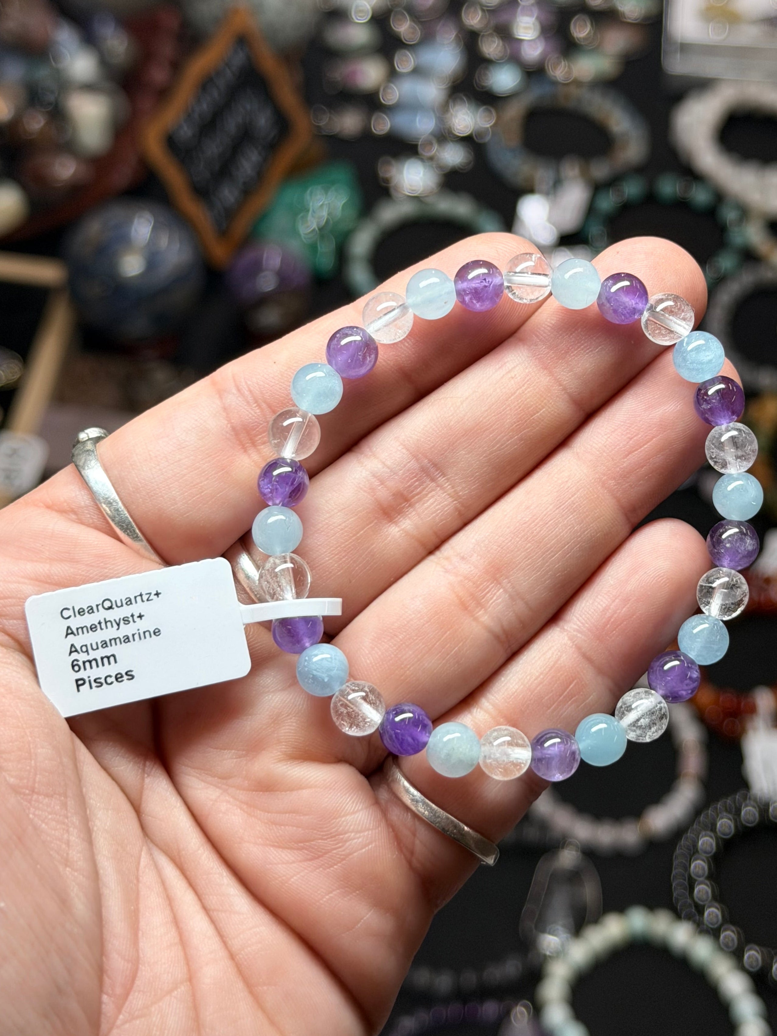 ♓️ Pisces Zodiac Crystal Bracelet