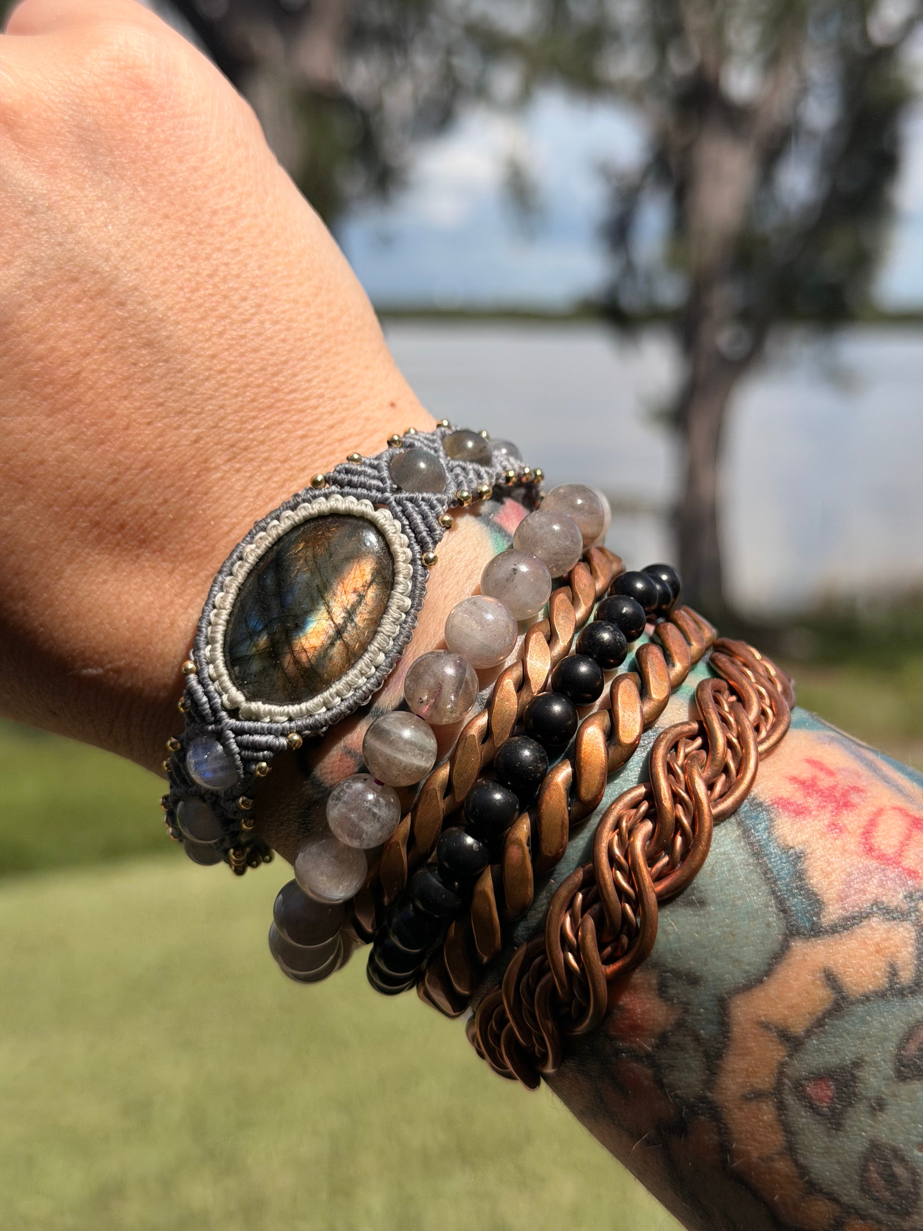 🌅 Sunset Labradorite Macramé Bracelet