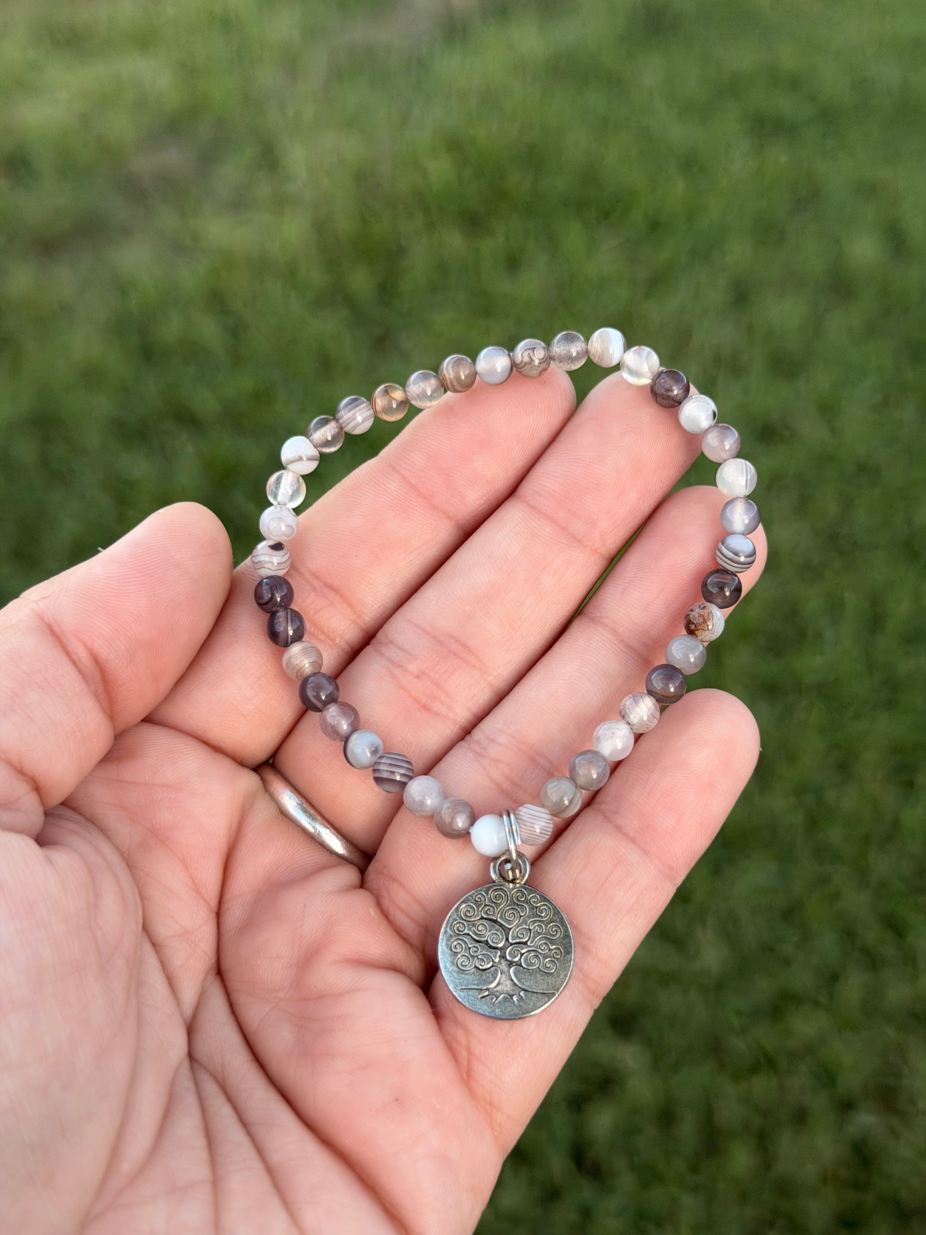 ✨ Natural Banded Lace Agate Tree of Life Bracelet