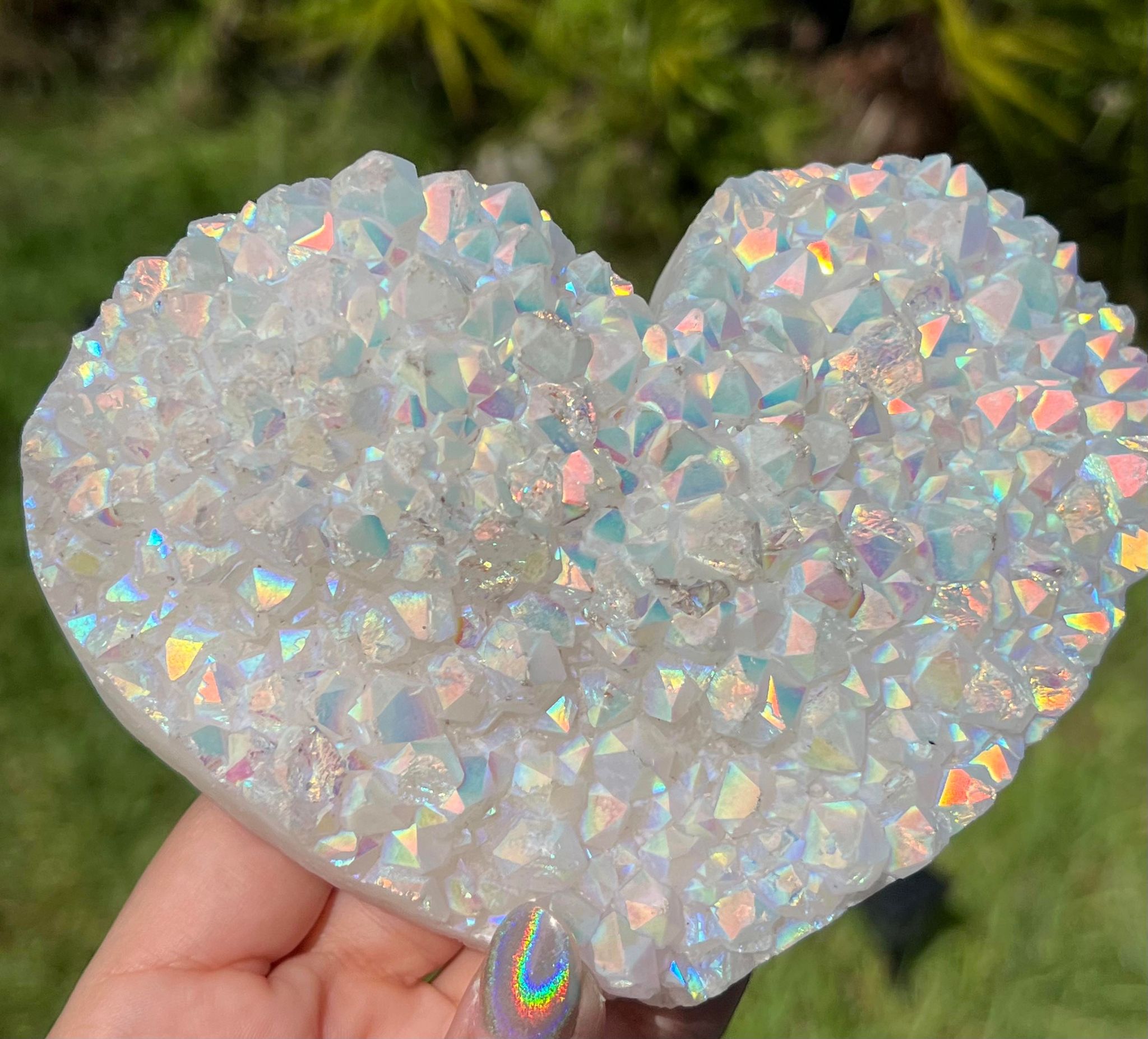 Angel Aura Quartz XXL Druzy Heart