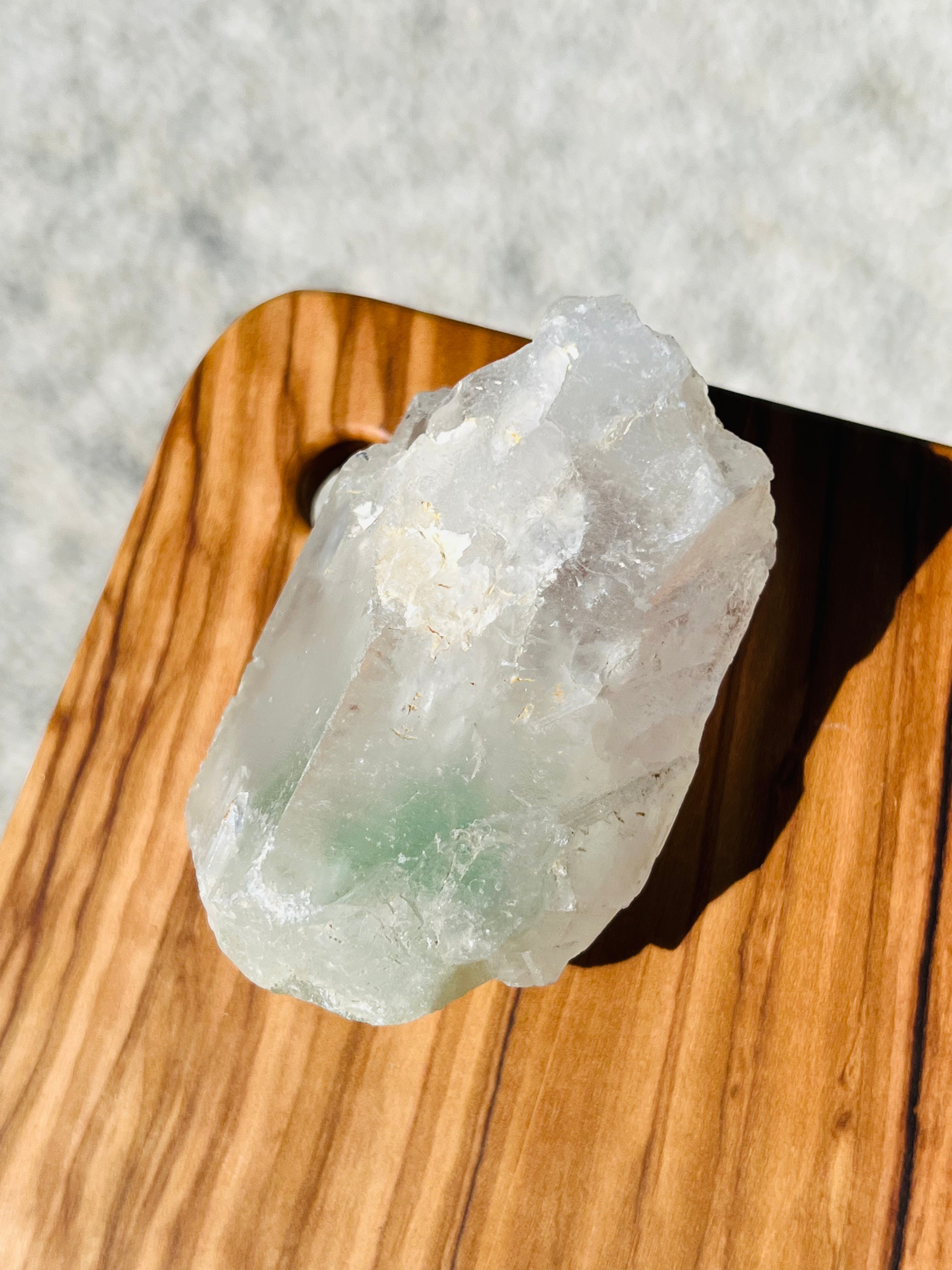 Raw Quartz with inclusion Green Fluorite