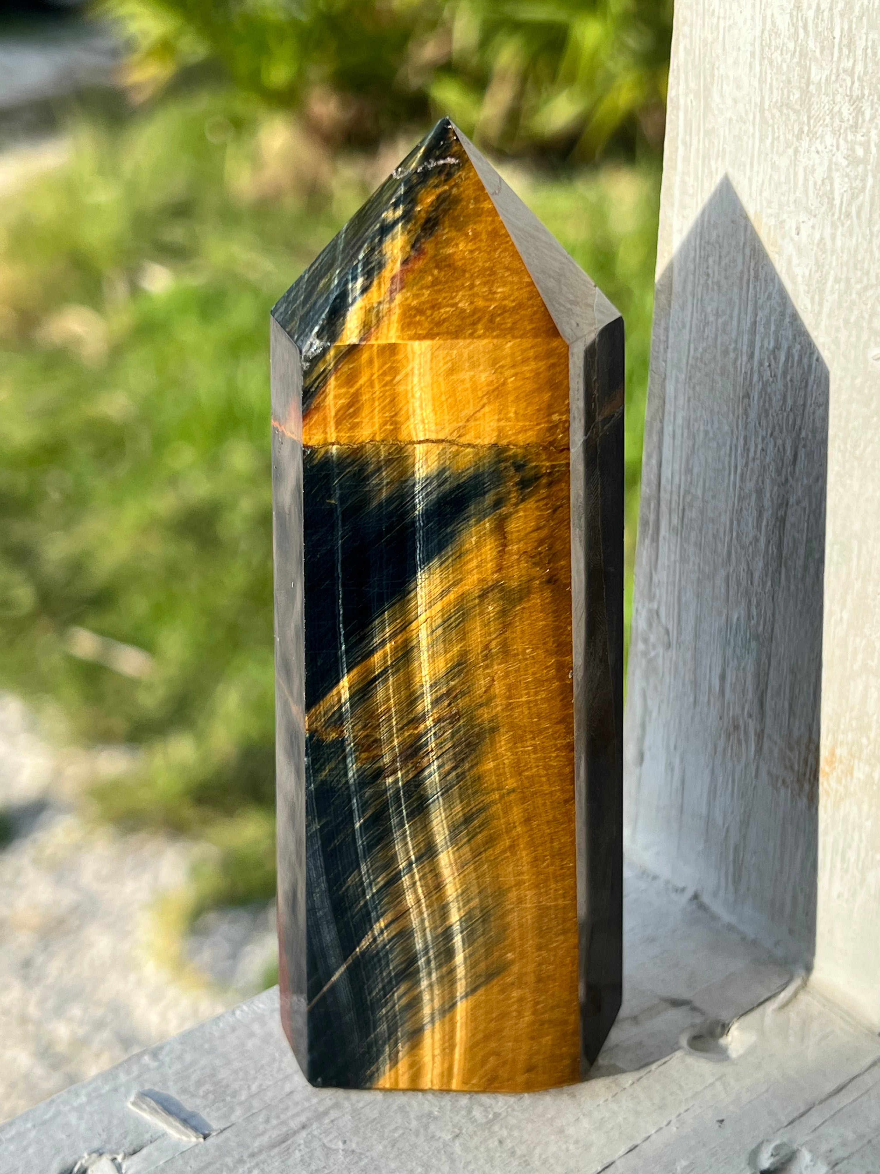 Large Blue Tiger Eye Tower