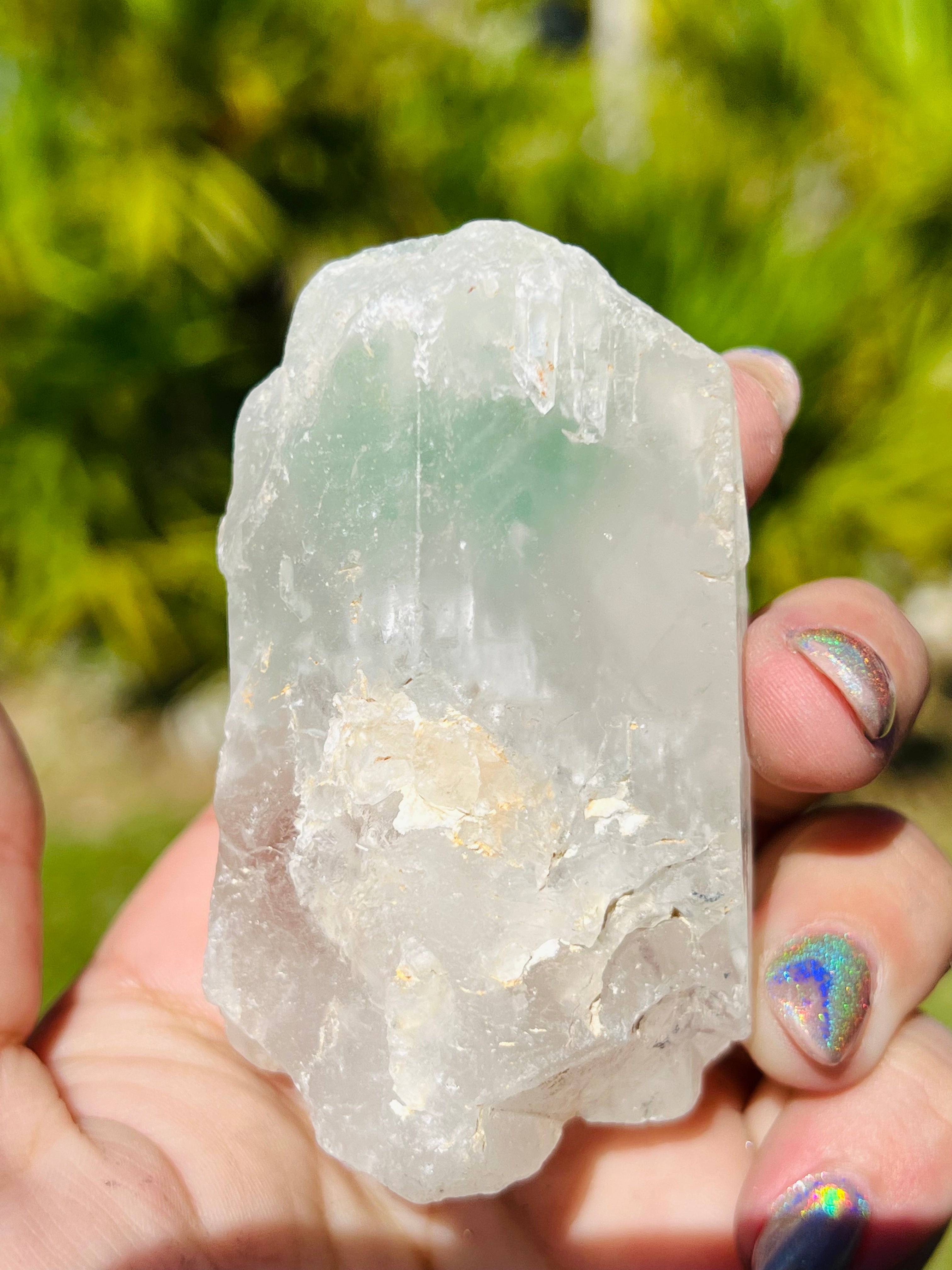 Raw Quartz with inclusion Green Fluorite